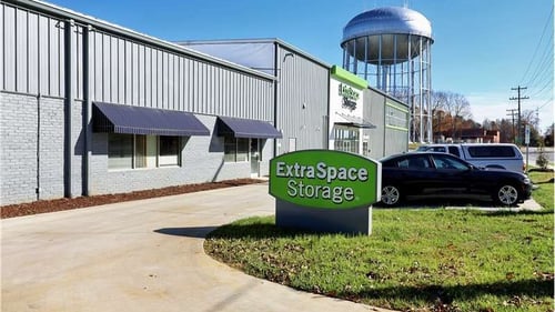 Extra Space Storage