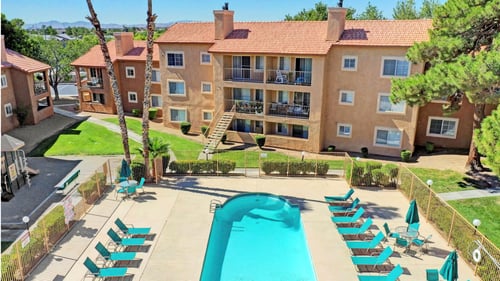 Royal Palms Apartments