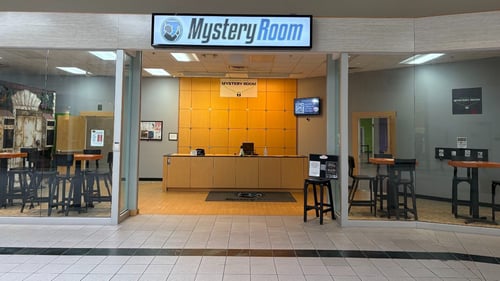 Escape the Mystery Room Storefront located at Kingston Collection in Kingston, MA with multiple escape room themes that are perfect for all ages.