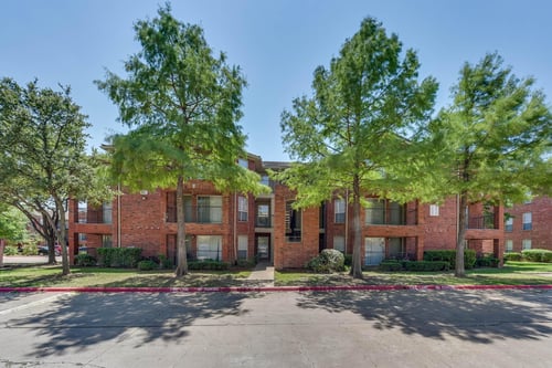 Exterior Landscape at Cooper's Crossing, Irving, 75038