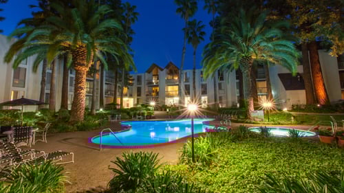 Swimming Pool at Castlewood Apartments in Walnut Creek, CA 94596