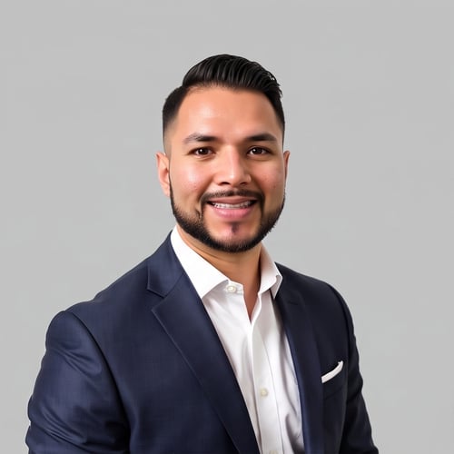 Headshot of Hector Vargas, a wealth advisor at Chase