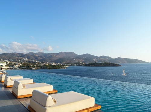 Outdoor Infinity Pool with Sea View