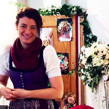 Blumen & Handwerk
…meine „Blumenwerkstatt“ – klein und fein!