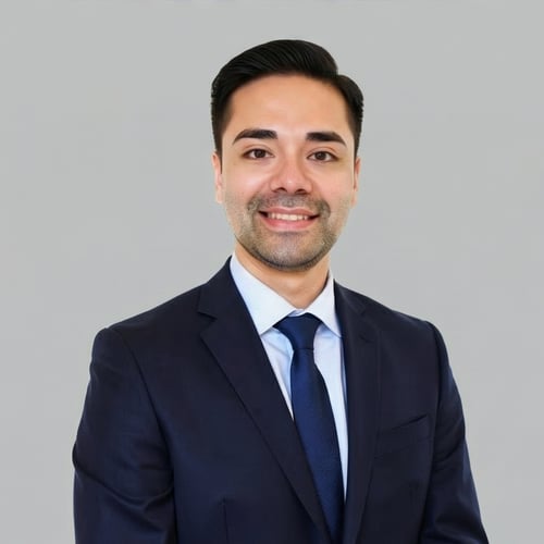 Headshot of Edwin Boyzo, a wealth advisor at Chase
