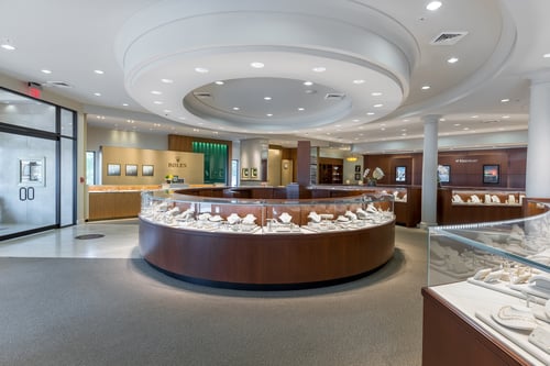 Lee Michaels Fine Jewelry store in Lafayette, Louisiana on Ambassador Caffery Pkwy.