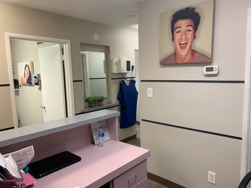 DEZA ROLANDO DDS- oficina dental en Chino