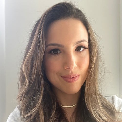 Alessandra Naccarato headshot