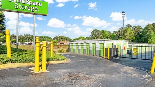 Extra Space Storage