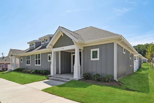 Houses Exterior at Zora University, Charlotte, 28213