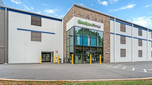 Extra Space Storage
