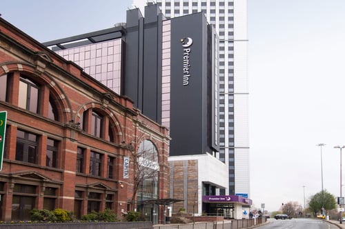 Leeds City Centre (Leeds Arena) exterior