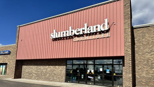 Minocqua Slumberland Furniture storefront