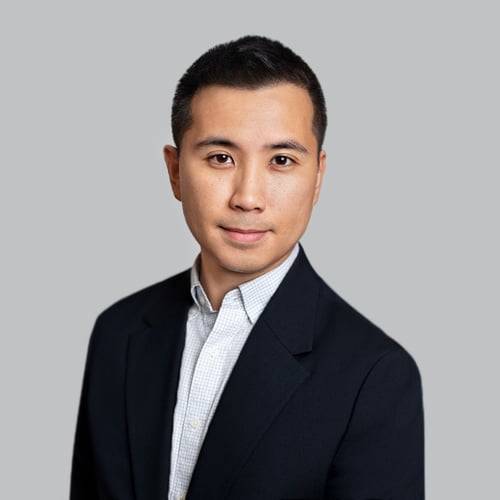 Headshot of Edward Martin Rodriguez, a wealth advisor at Chase