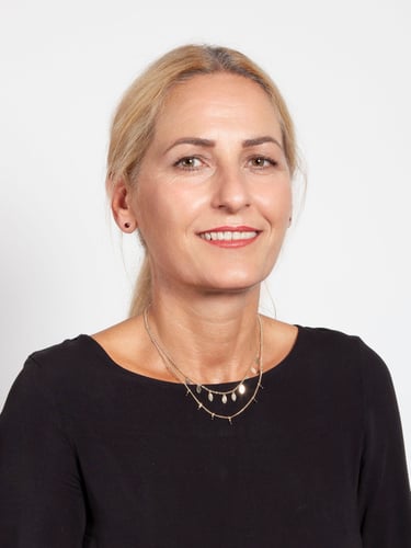 Angela Büchel