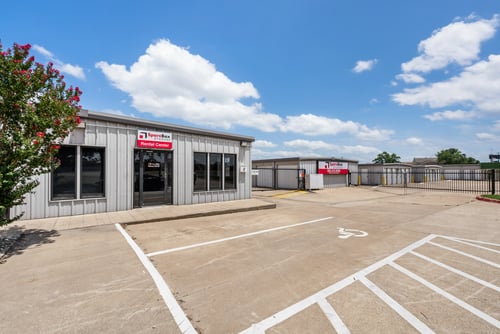 SpareBox Storage in College Station, TX