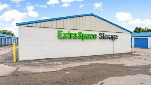 Extra Space Storage