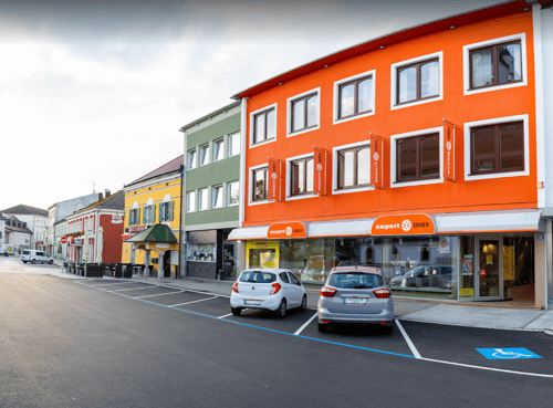 Expert Ebner Perg - Aussenansicht