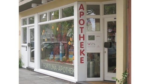 Aussenansicht der Fortuna-Apotheke