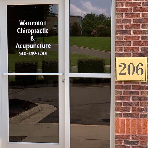 Exterior of the entrance at Warrenton Chiropractic Center in Warrenton, Virginia.
