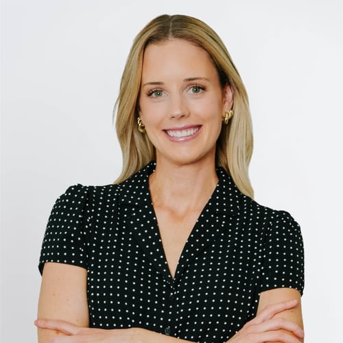 Becky MacDougall headshot