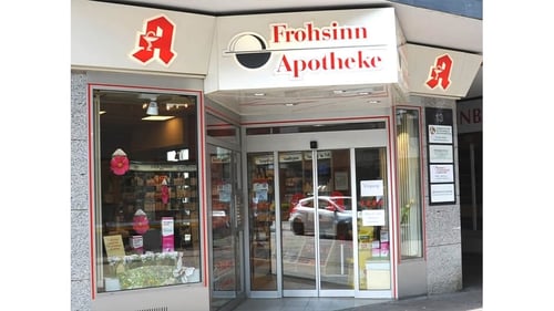 Aussenansicht der Frohsinn-Apotheke