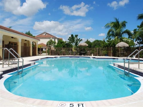 Swimming Pool at Eagle Pointe, Pompano Beach, FL
