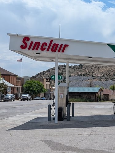 Sinclair gas station fueling island