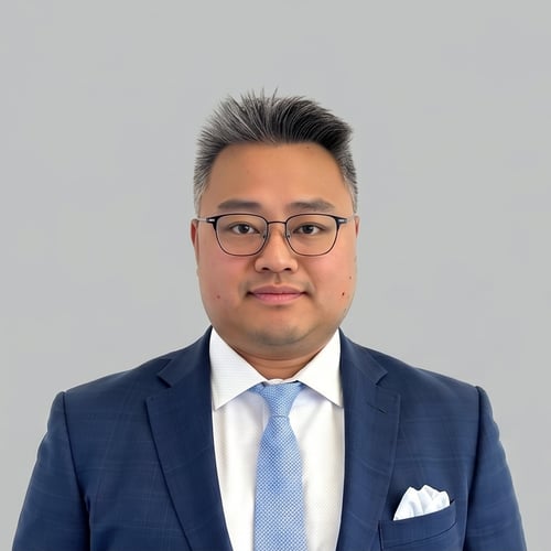 Headshot of Samuel Rhu, a wealth advisor at Chase