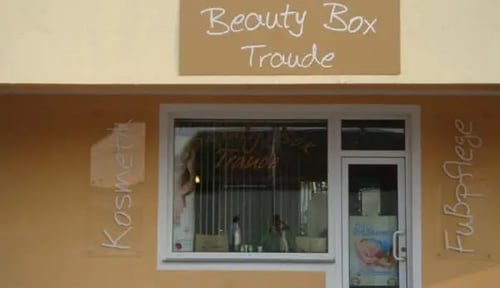 Beauty Box 2325 Himberg