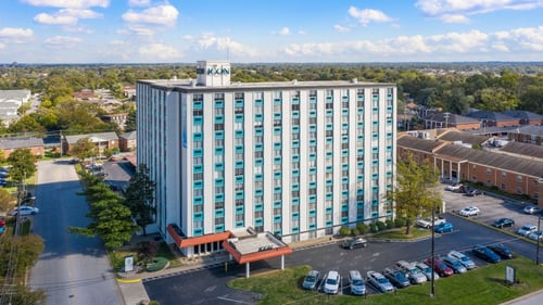 Icon Apartments exterior