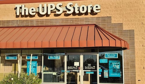 Brooklyn Park UPS Store