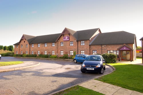 Premier Inn St. Helens South hotel exterior