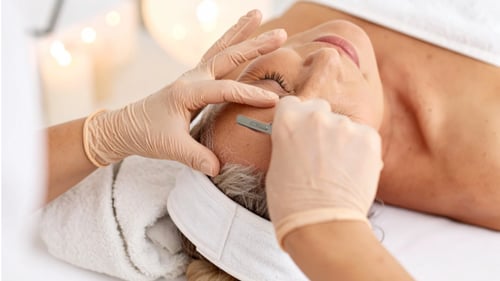Dermaplaning