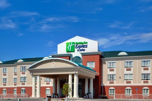Holiday Inn EXpress & Suites Hinton Summer Sky