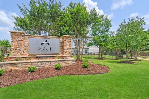 Front View of Azul Apartment Homes in Oxford, MS 38655