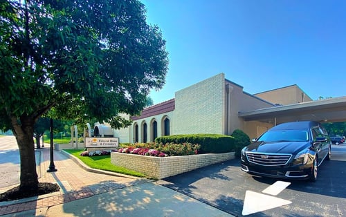 Amos Family Funeral Home & Crematory
10901 Johnson Dr 
Shawnee, KS 66203