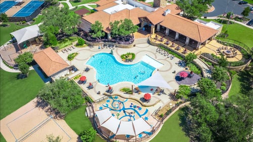 Resort-style amenities