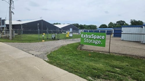 Extra Space Storage