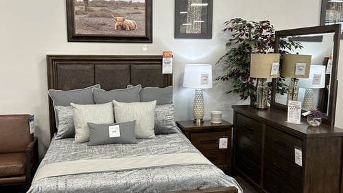 Columbus Slumberland Furniture bed set