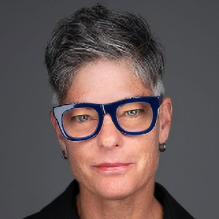 Headshot of Nicole Todosichuk