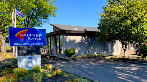 Banner Bank branch in Creswell, Oregon