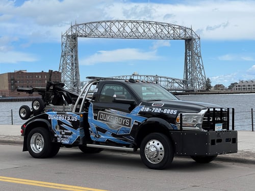 Auto Towing and repair shop