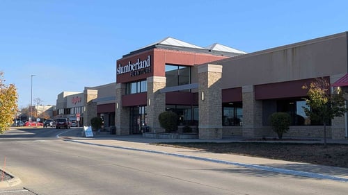 Cedar Falls Slumberland Furniture exterior 3