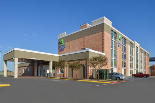 Welcome to the Holiday Inn Express & Suites Shreveport Downtown