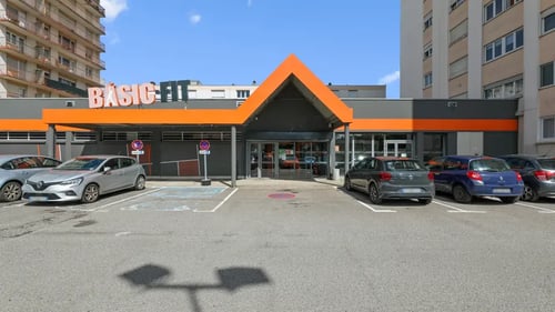 Basic-Fit Metz Rue des Plantes - front club outside