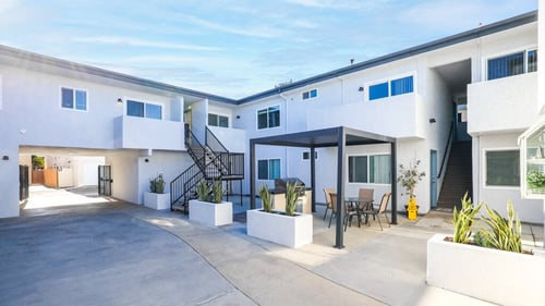 316 Beach Apartments