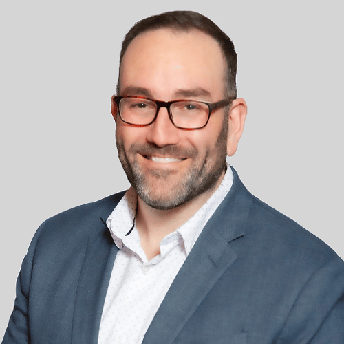 Headshot of Tim Hilton