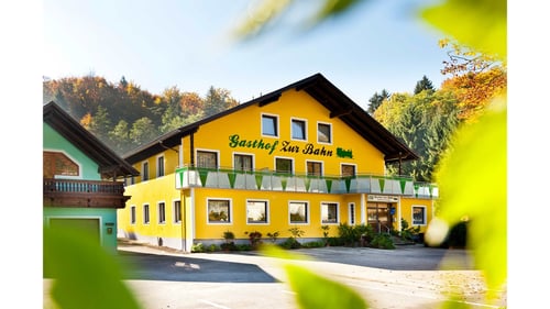 Gasthof Pension zur Bahn Inh. Christian Eisenberger  Bahnhofstr 14, 8301 Laßnitzhöhe