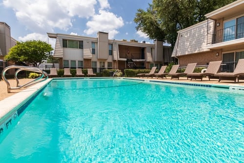 Woodbridge Apartments Google Cover Photo
